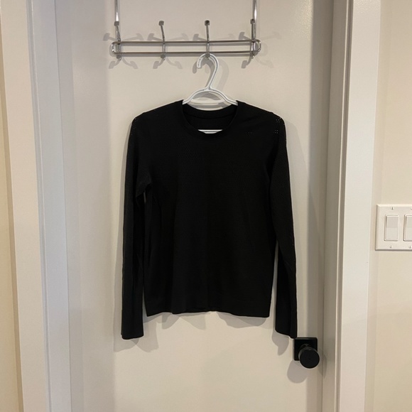 Lululemon Breeze by Long sleeve, Black - Picture 2 of 5